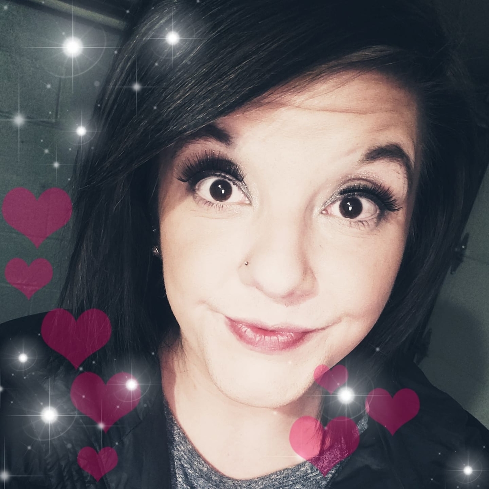 Meet your Posher, Ashley